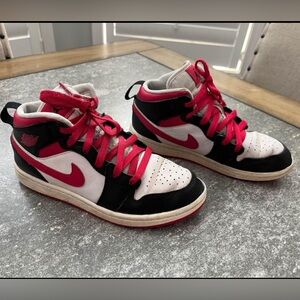 Nike Air Jordan 1 Mid PS White Very Berry Red Black, Size 2.5Y